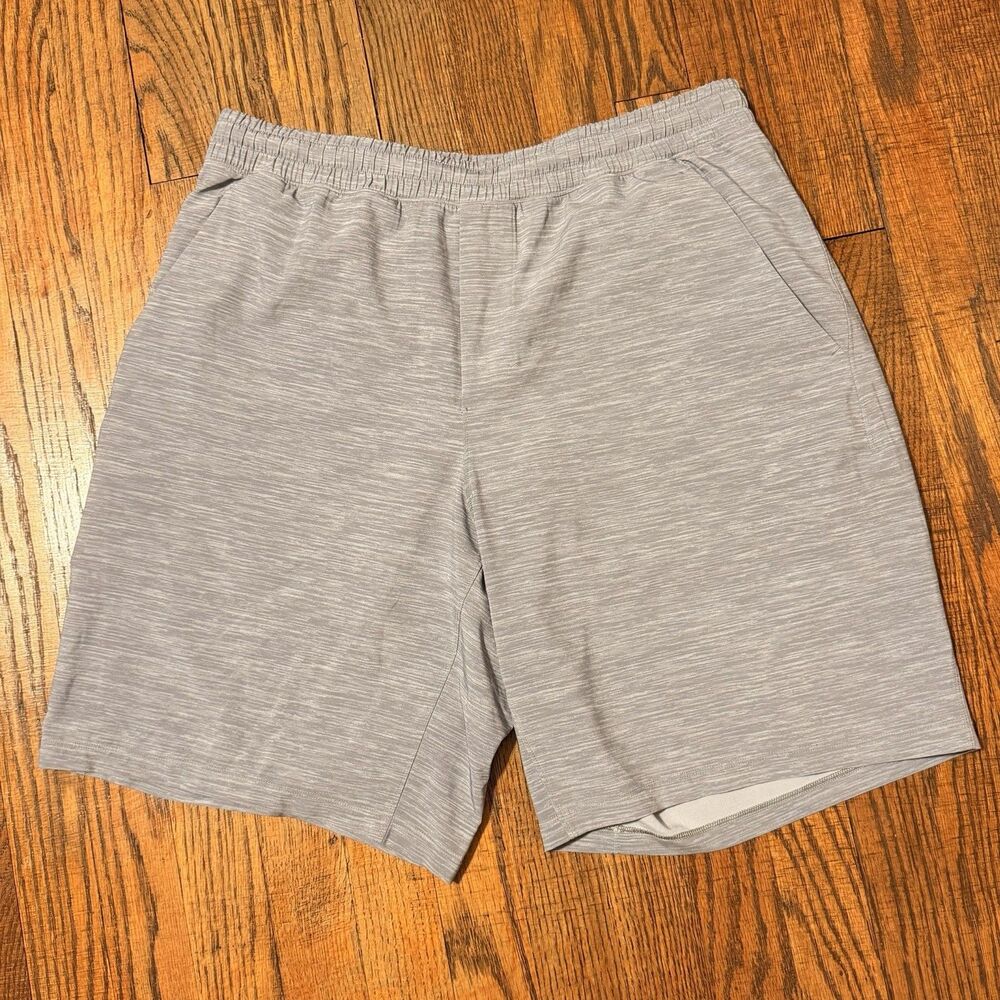 Lululemon Pace Breaker Shorts Gray Men Large 9" Stretch Training Yoga Lined